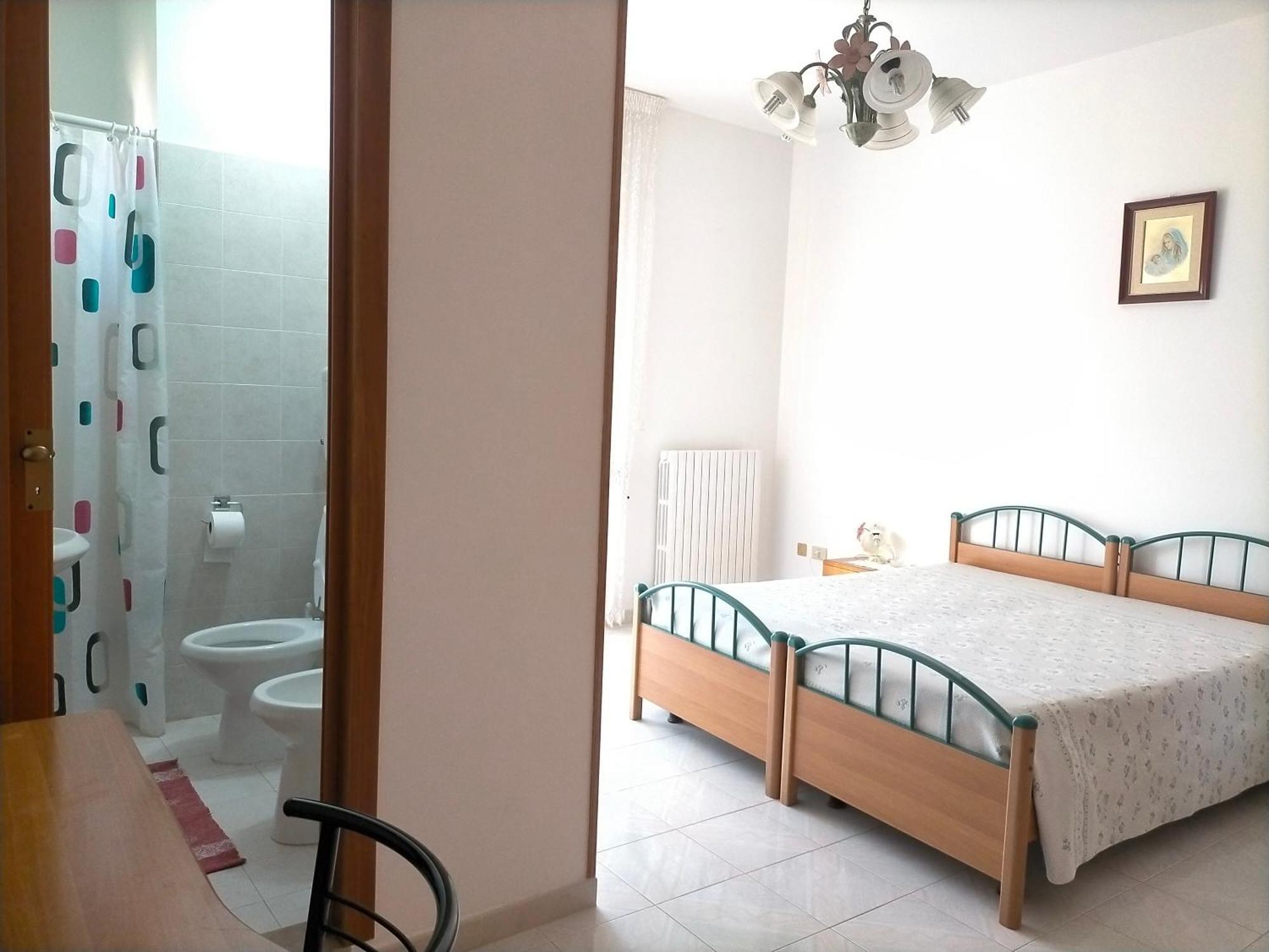 B&B Le Rose วิญากัสตริสิ ภายนอก รูปภาพ